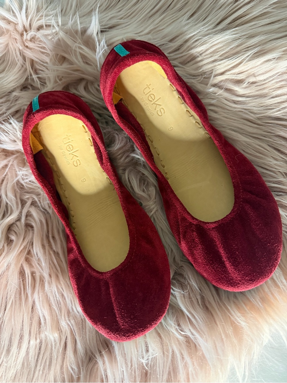 Tieks Rouge Ballet Flats Size 9